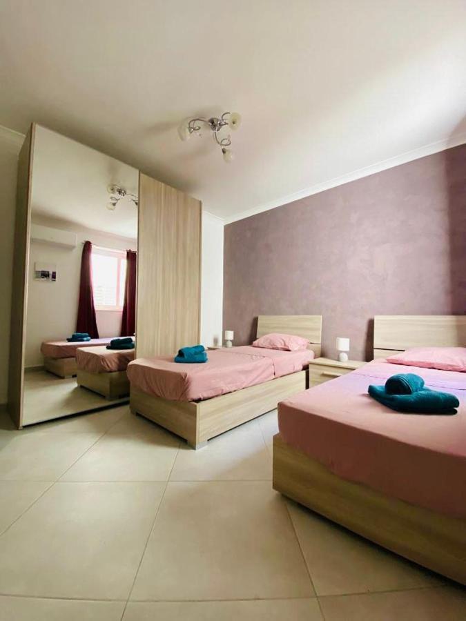 Mela Apartment 1 St. Paul's Bay Esterno foto