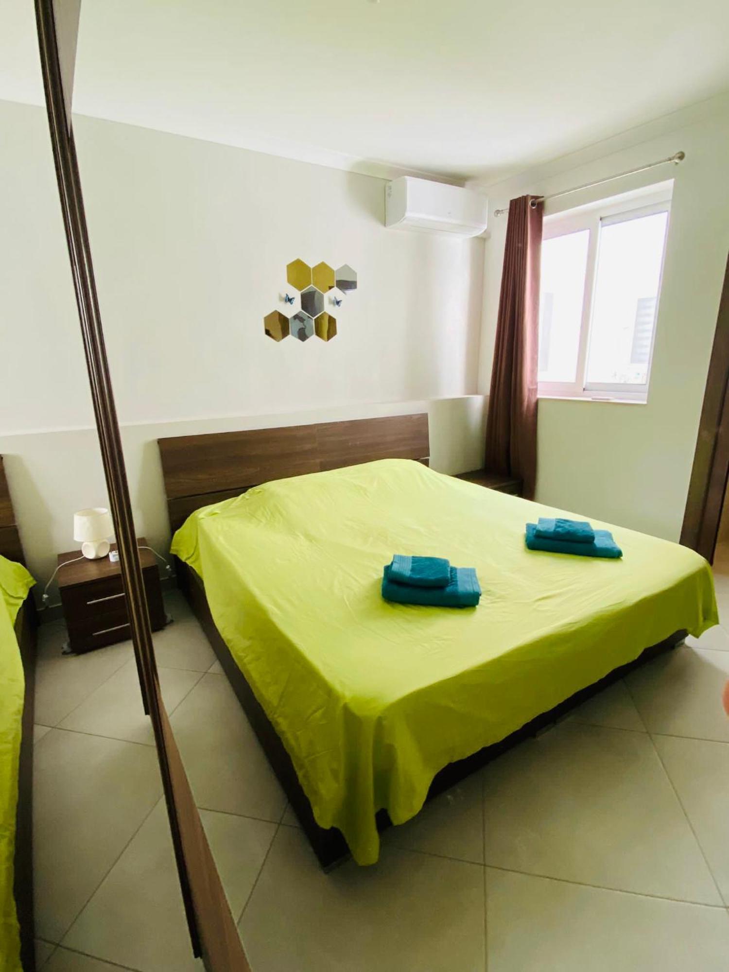 Mela Apartment 1 St. Paul's Bay Esterno foto