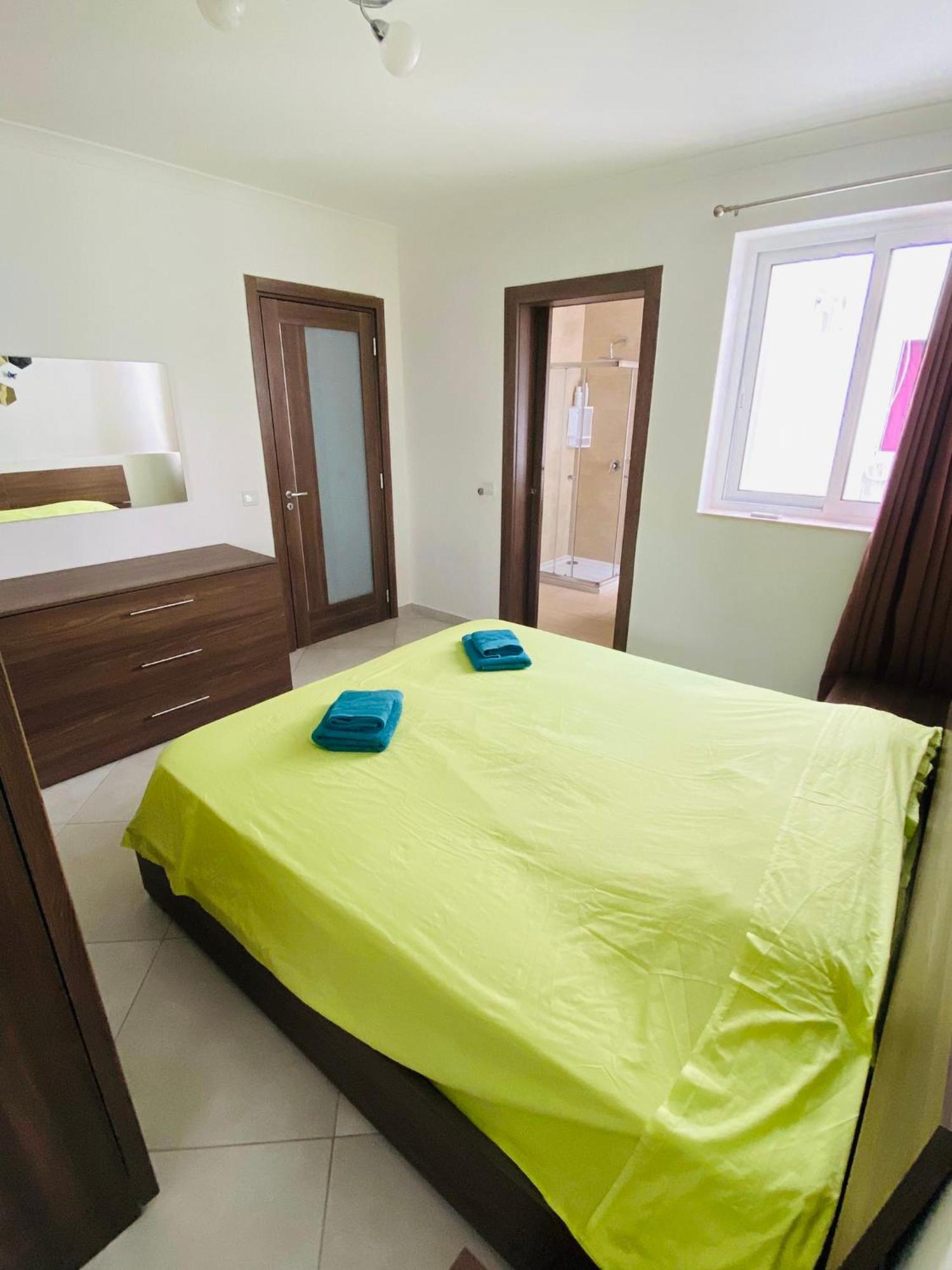 Mela Apartment 1 St. Paul's Bay Esterno foto